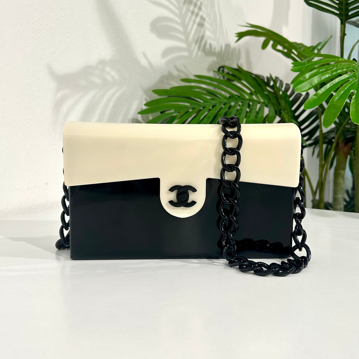 Chanel Vintage Acrylic Flap Bag Dina C s Fab and Funky