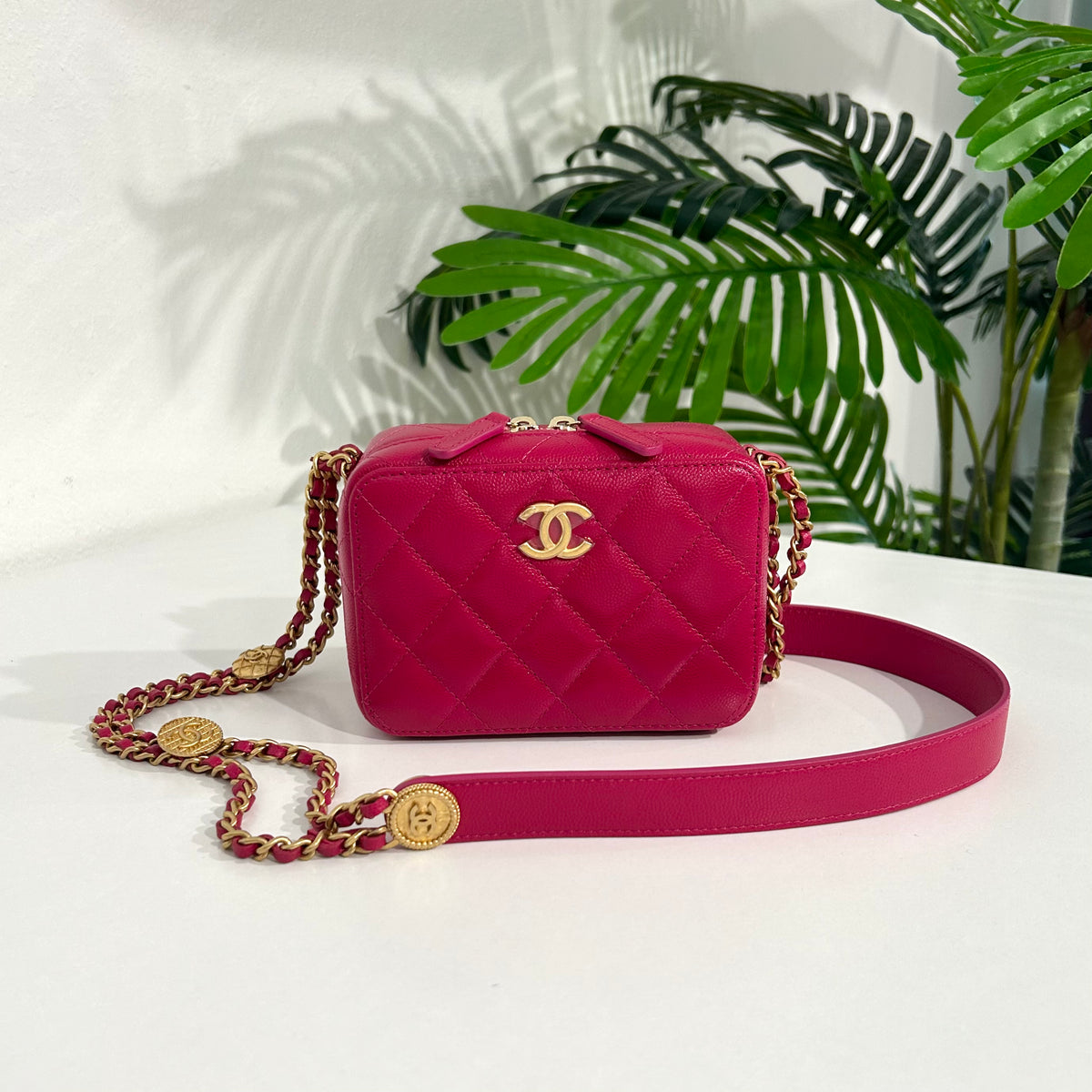Chanel/Louis Vuitton/ Wifey keychain – NH Timeless Designers