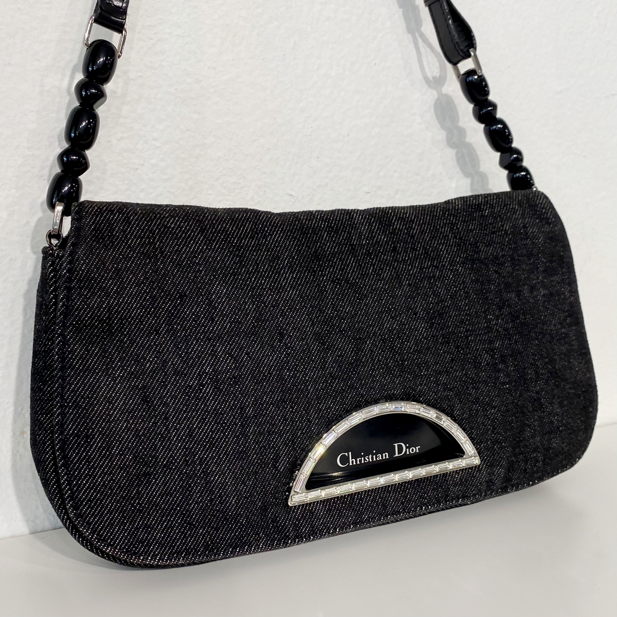 Dior Black Malice Bucket Bag – Dina C's Fab and Funky Consignment Boutique