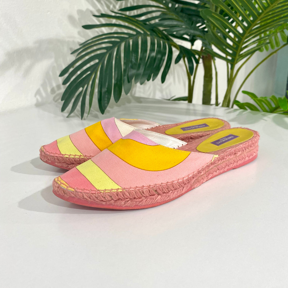 Emilio Pucci Pink Print Espadrilles – Dina C's Fab and Funky