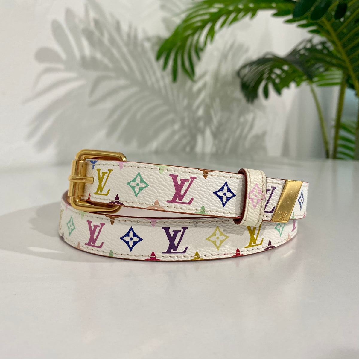 Louis Vuitton Murakami White Multicolore Bracelet – Dina C's Fab and Funky  Consignment Boutique