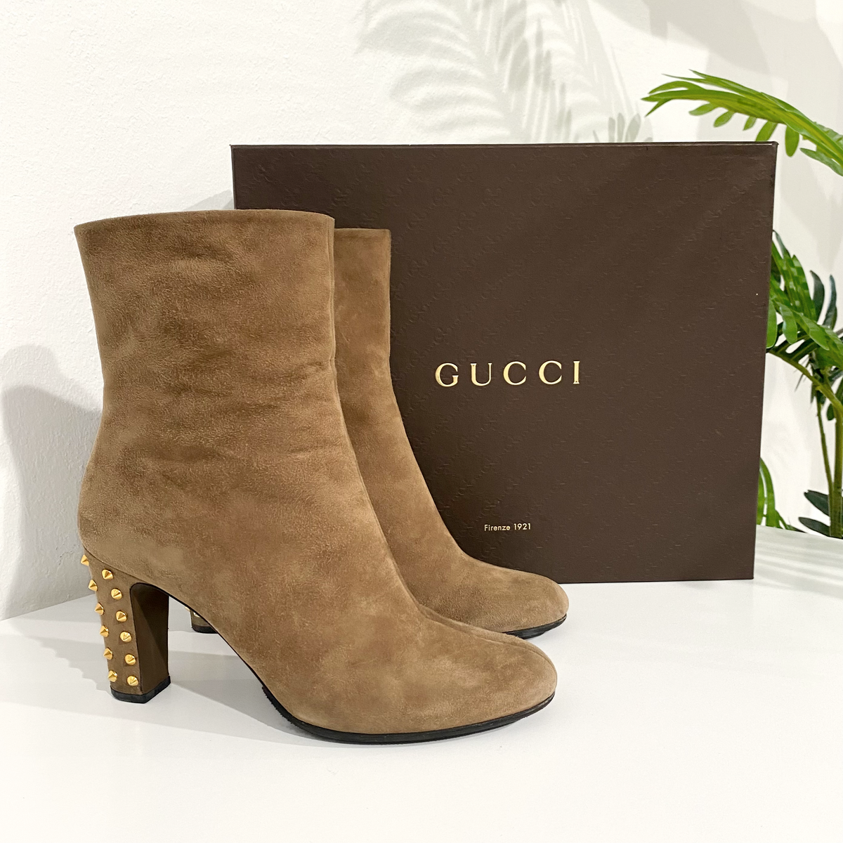 Tan 2025 gucci boots