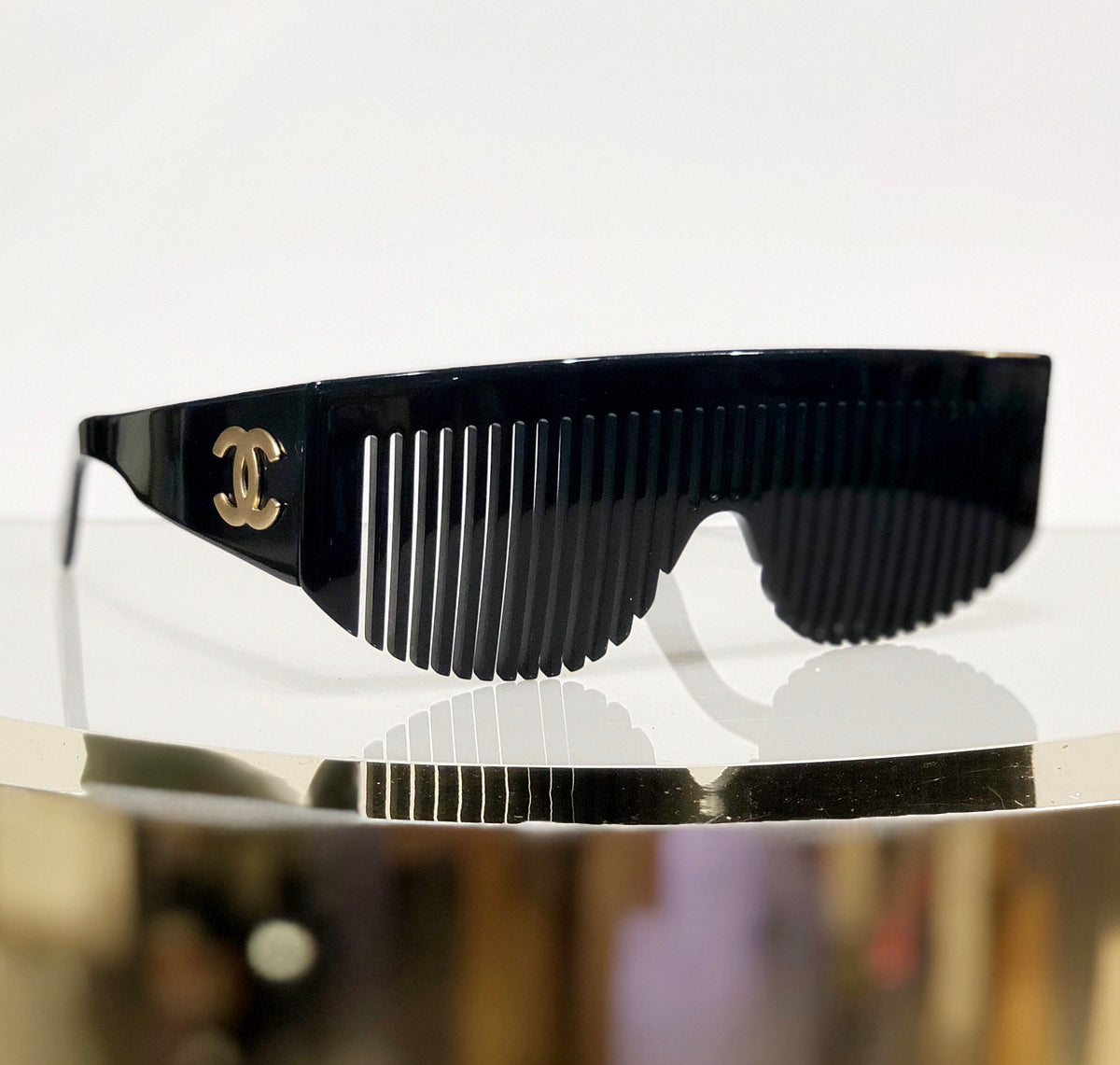Chanel \'93 Comb CC Logo Sunglasses Chanel Chanel  main image 2