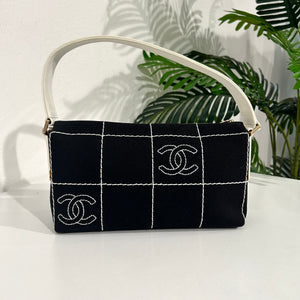 Chanel Vintage Black & White Chocolate Bar Bag