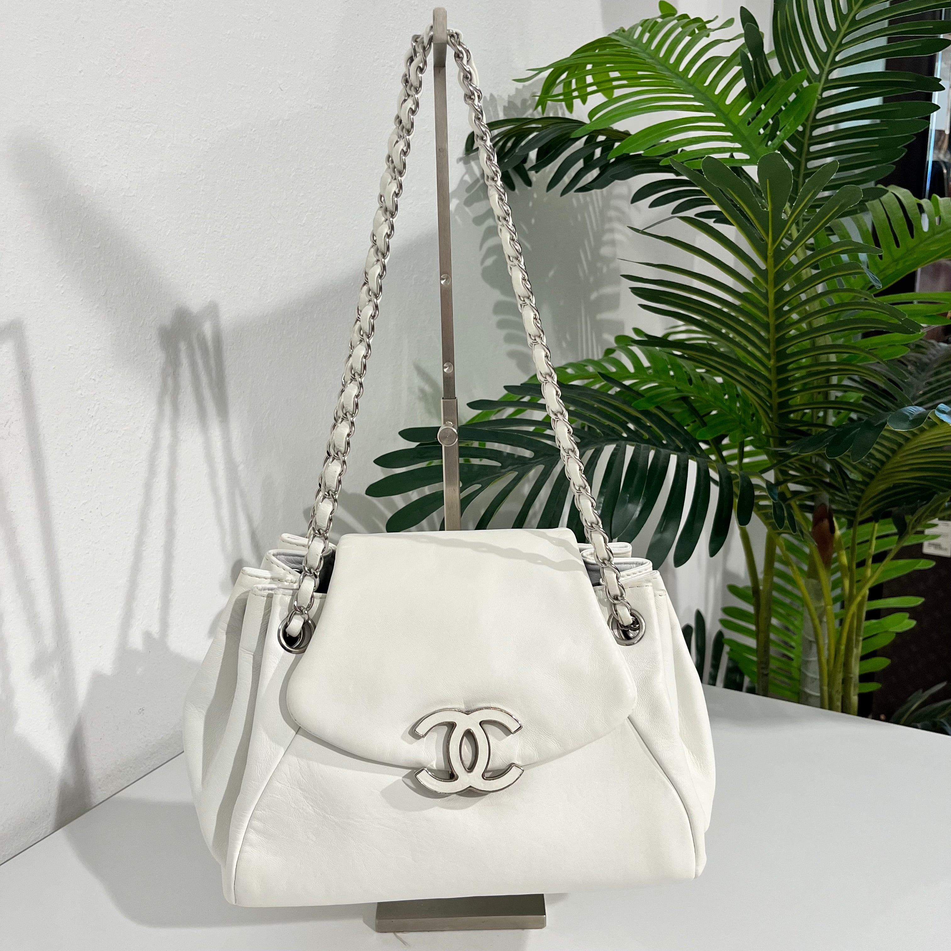 Chanel White Lambskin Sensual CC Accordion Flap Bag