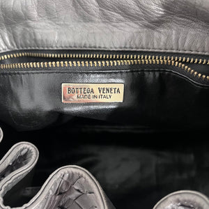 Vintage Bottega Veneta Dark Grey Leather Intrecciato Drawstring Cross Body Bag