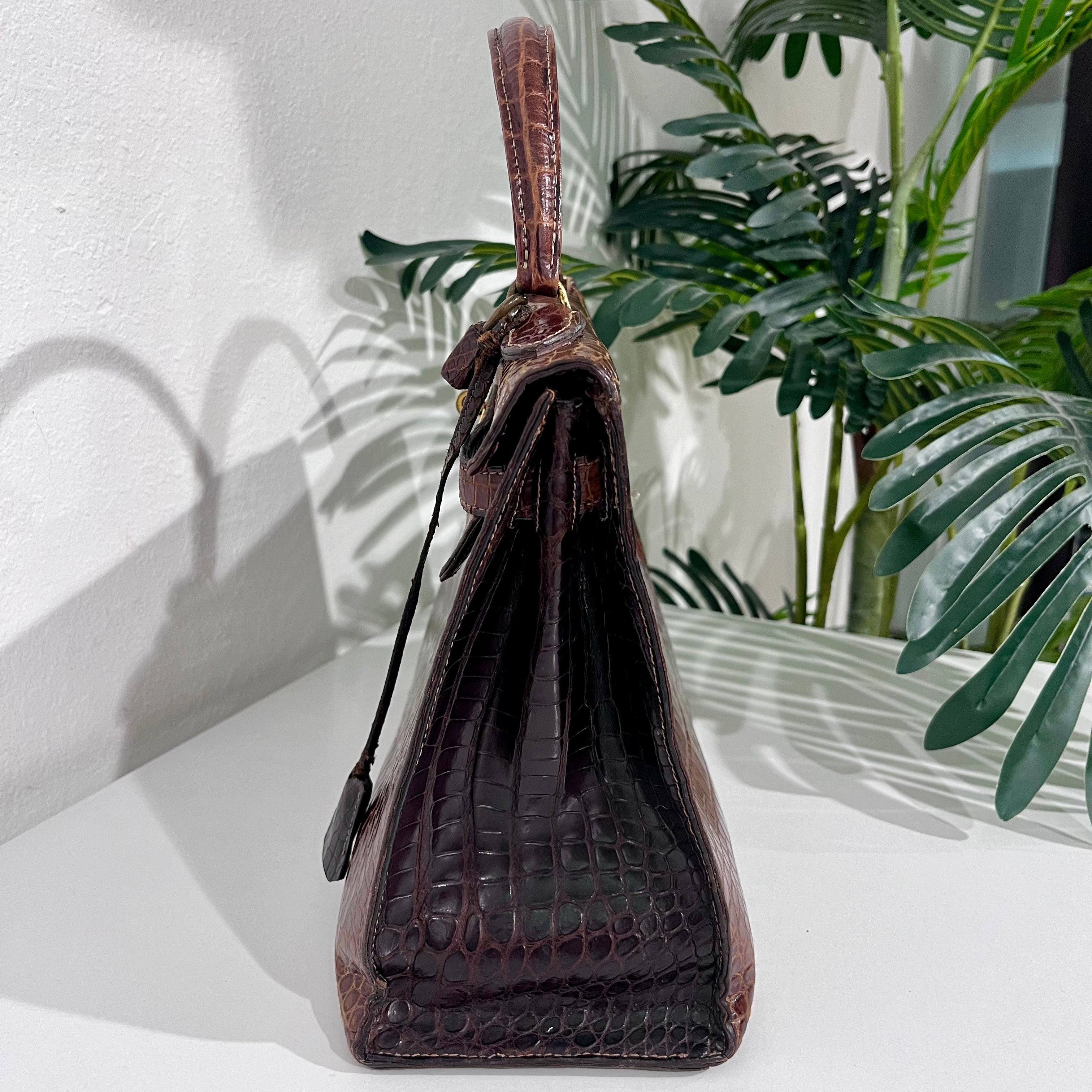 Hermes Vintage 60s Shiny Brown Crocodile Kelly Sellier 32