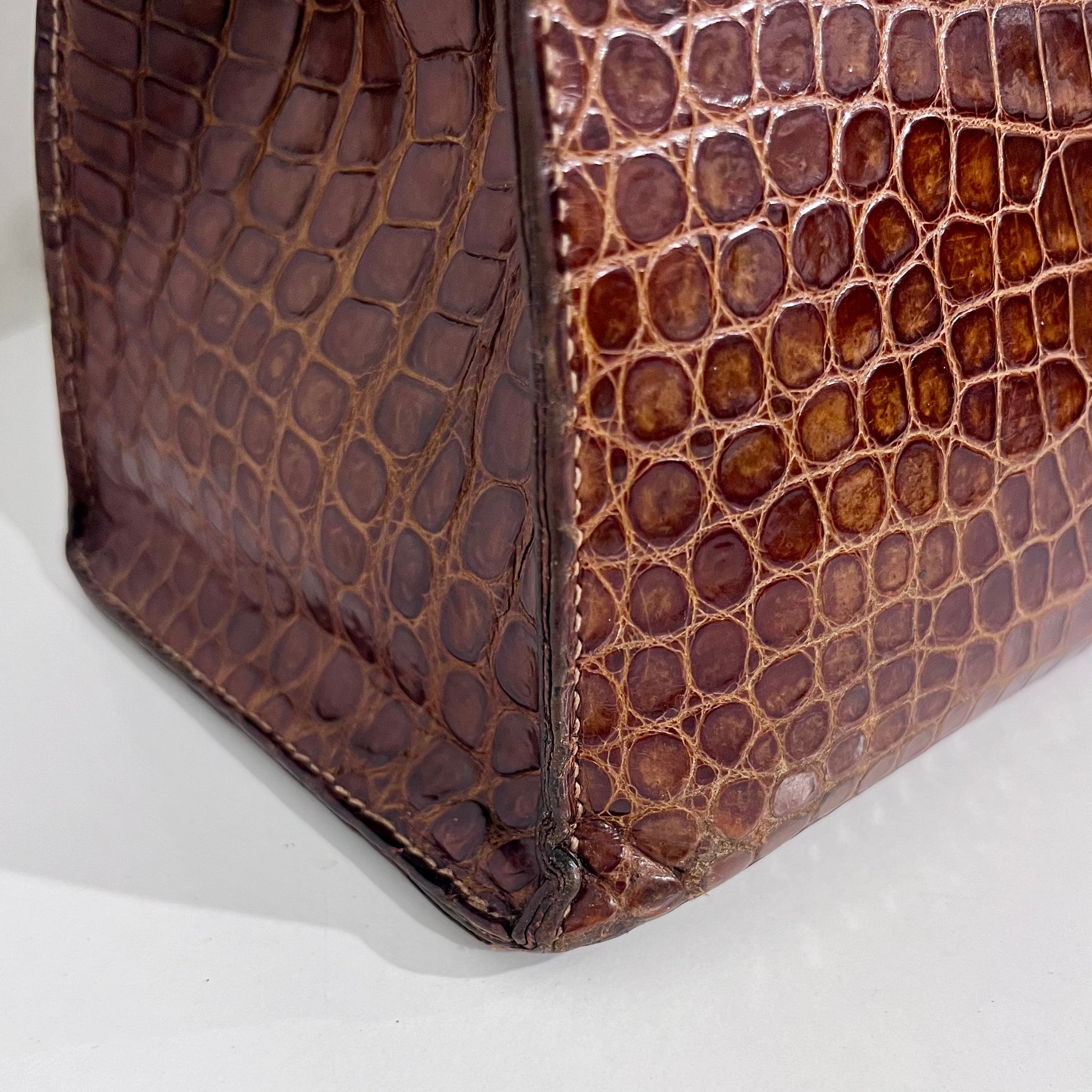 Hermes Vintage 60s Shiny Brown Crocodile Kelly Sellier 32