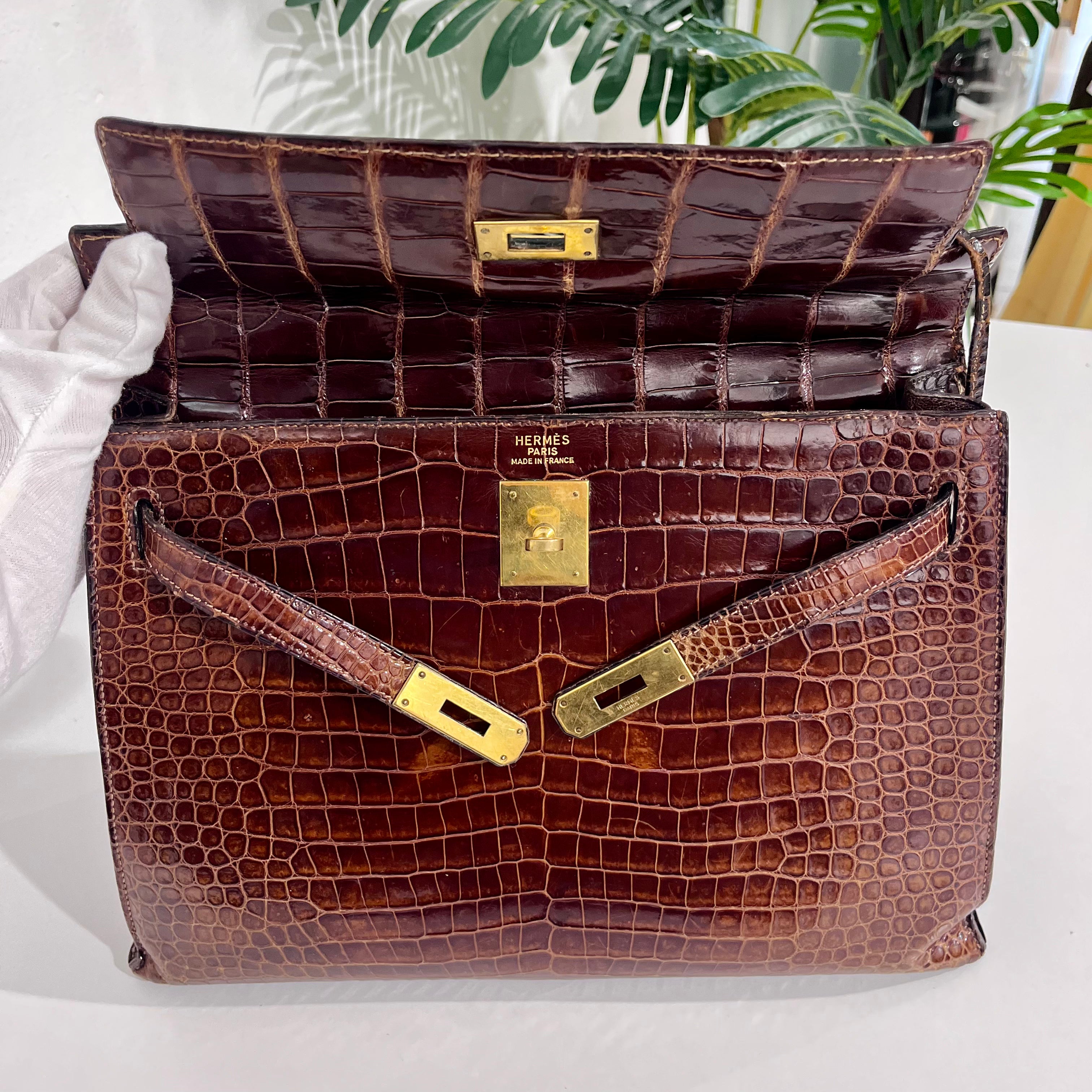 Hermes Vintage 60s Shiny Brown Crocodile Kelly Sellier 32