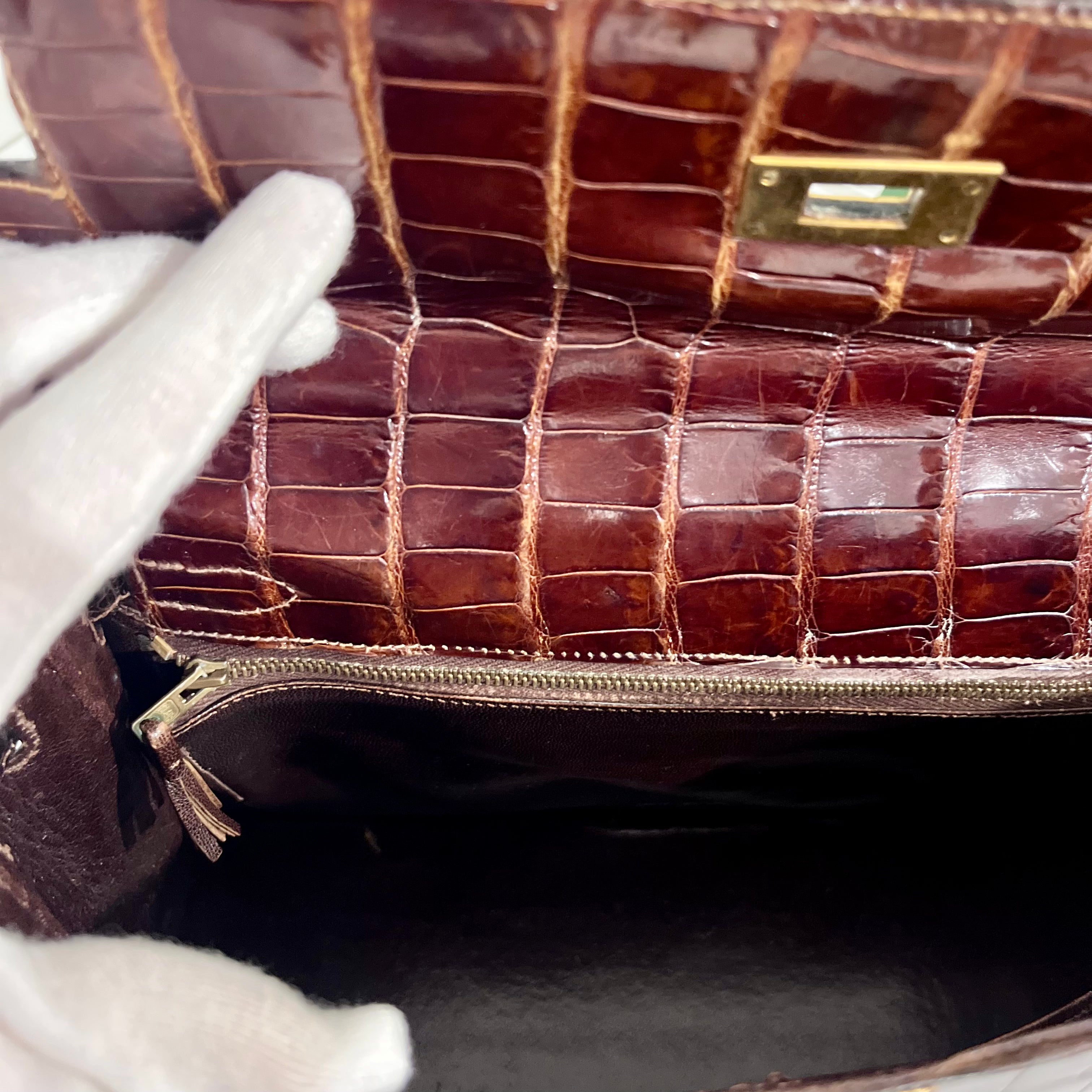 Hermes Vintage 60s Shiny Brown Crocodile Kelly Sellier 32