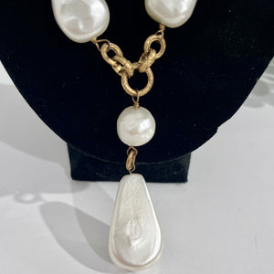 Chanel 1983 Chain & Pearl Coated Gripoix Necklace