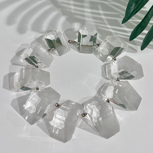 Judith Hendler Vintage Oversized Clear Acrylic Choker Necklace