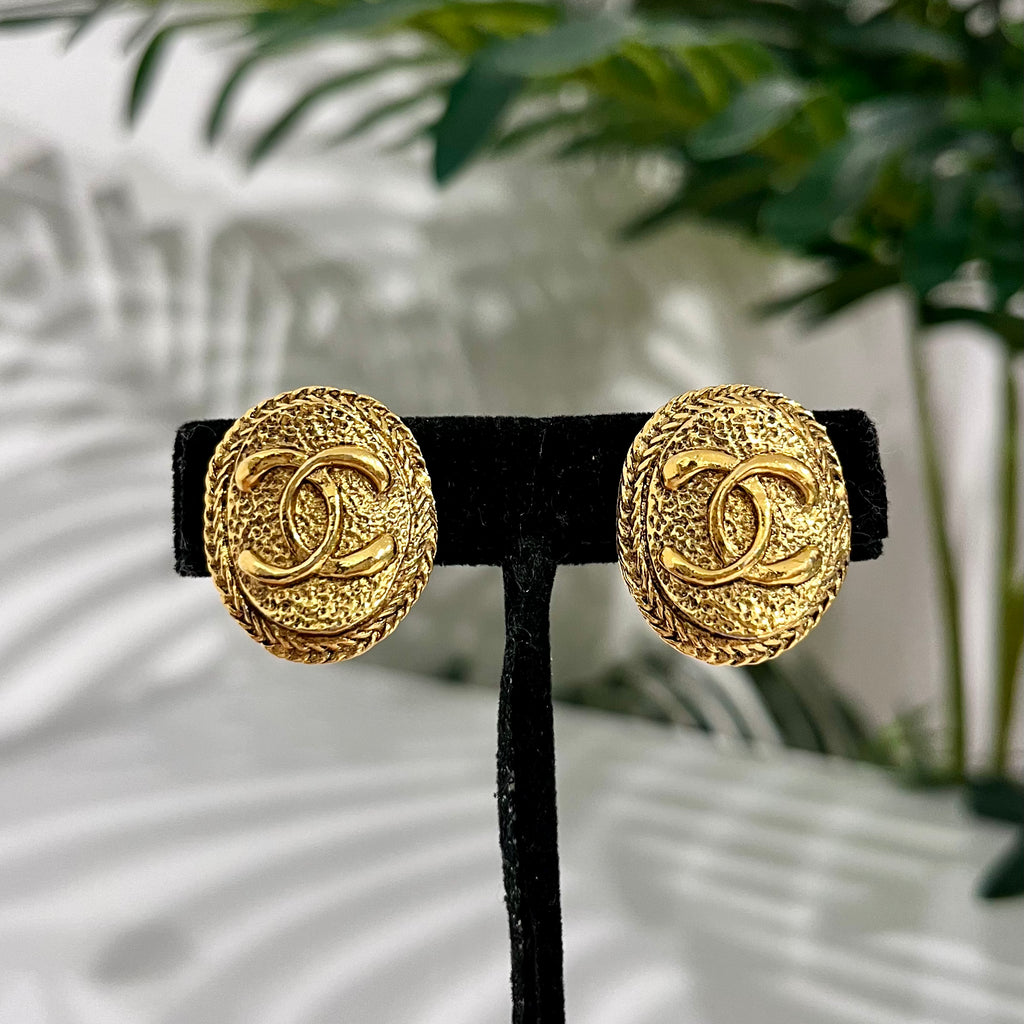 Chanel Vintage Gold Tone Oval CC Logo Clip Earrings