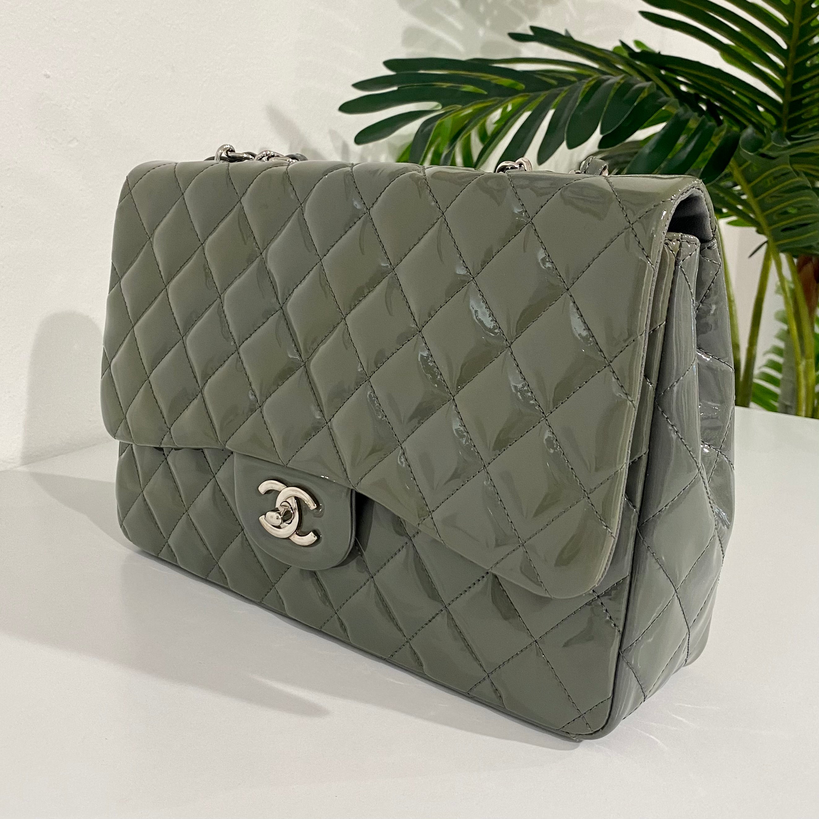 Grey Quilted Caviar Jumbo Classic Double Flap Gold Hardware, 2020
