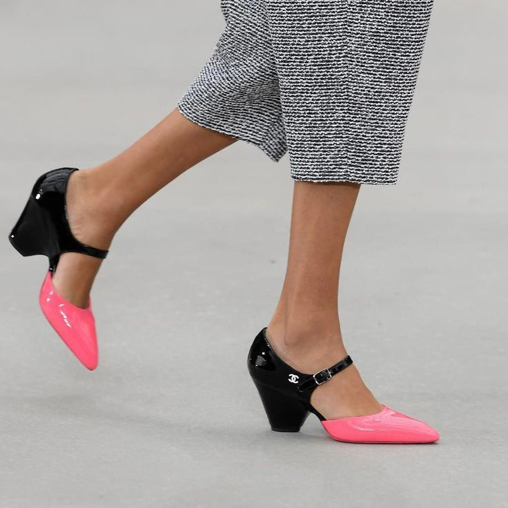 Chanel Pink & Black Mules – Dina C's Fab and Funky Consignment