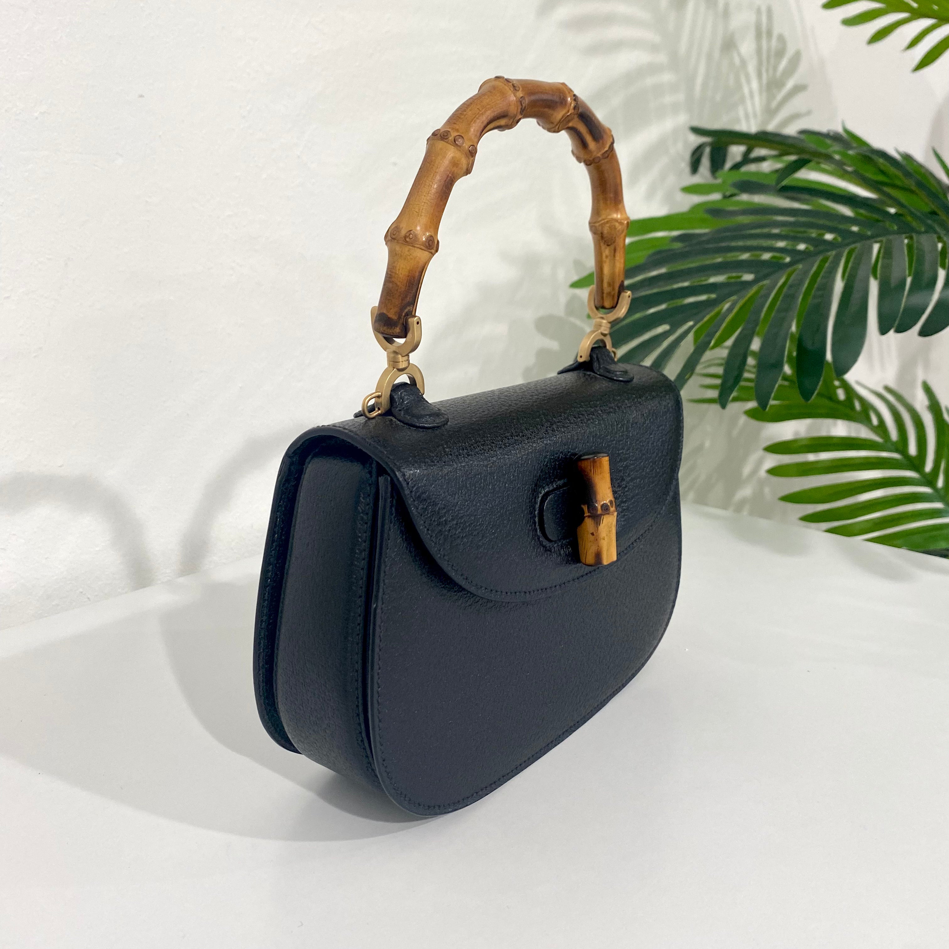 Vintage 1960s Gucci Iconic Bamboo Handle Handbag Purse Black Patent Leather  0633