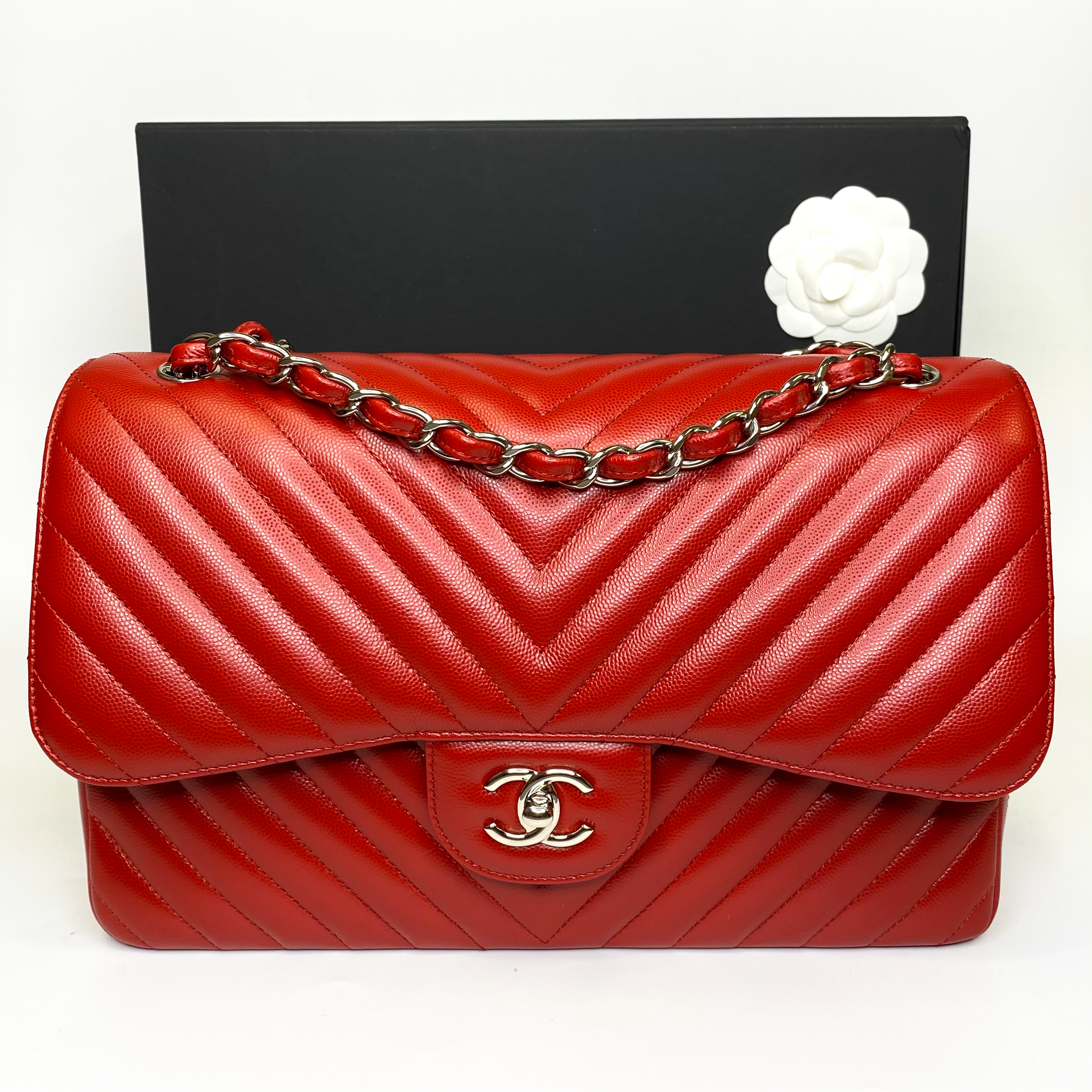 Chanel Collector's Edition Vintage 2016  Chanel handbags red, Chanel flap  bag, Genuine leather handbag