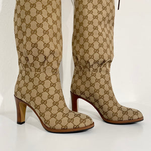Gucci Black Monogram Knee High Boots – Dina C's Fab and Funky Consignment  Boutique