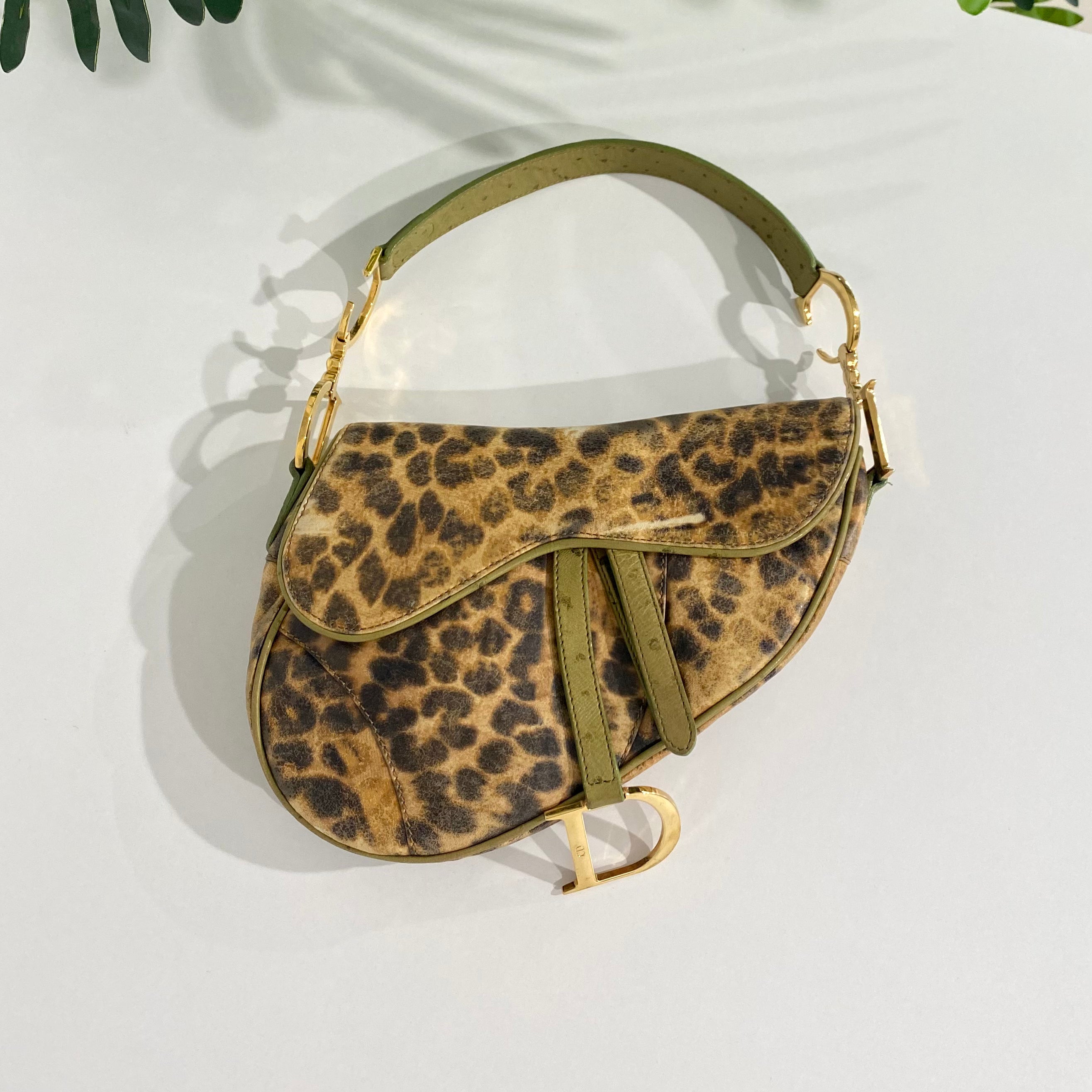 Pre-owned Christian Dior Vintage Ostrich Saddle Bag – Sabrina's Closet