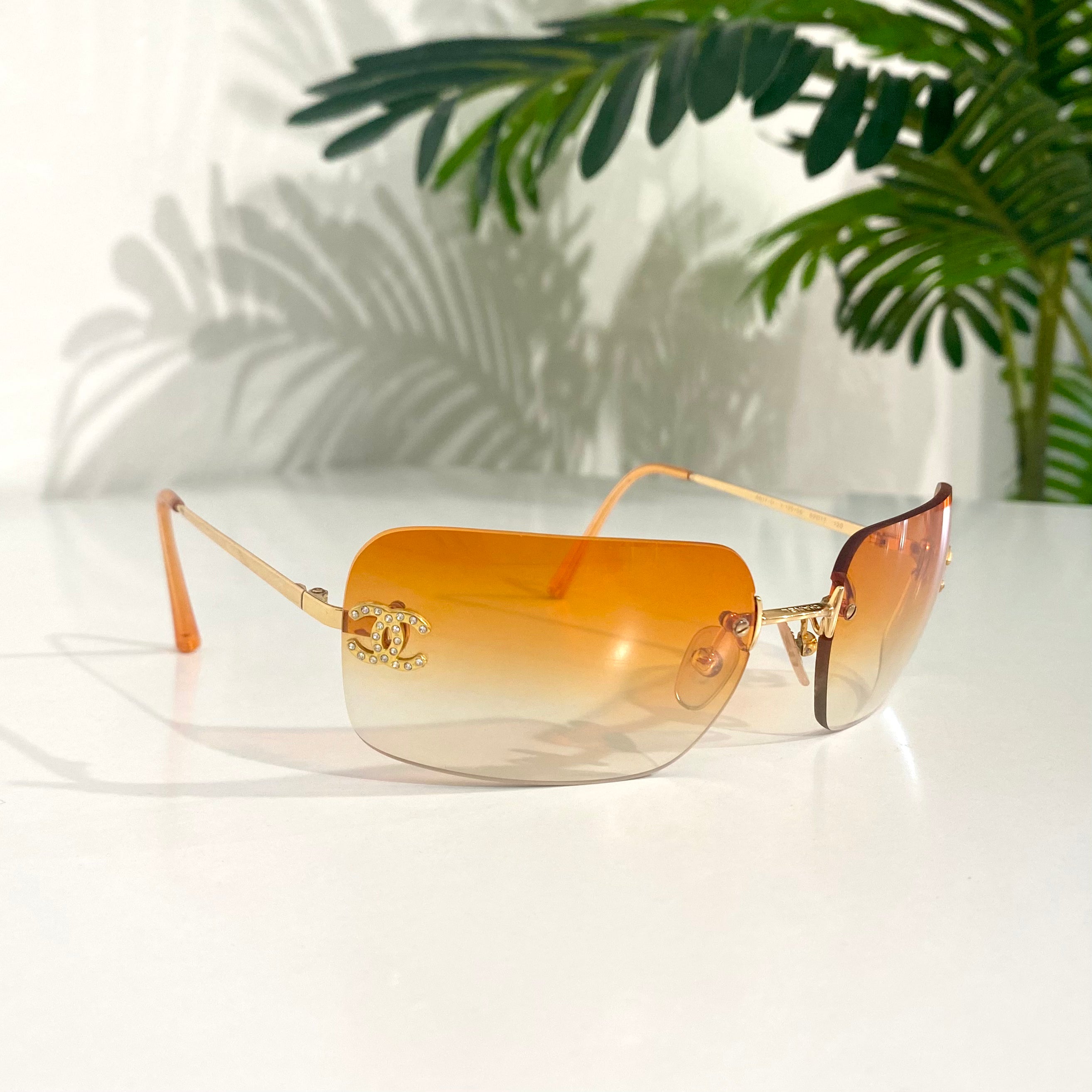 Chanel vintage sunglasses hot sale rimless