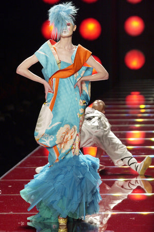 Christian Dior Boutique 2003 Asian print silk gown Dina C's Fab and Funky Consignment Boutique Christian Dior Boutique 2003 Asian print silk gown Dina C's Fab and Funky Consignment Boutique