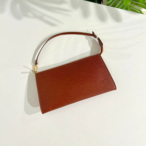 Preloved Louis Vuitton Red Epi Leather Pochette Accessories Bag