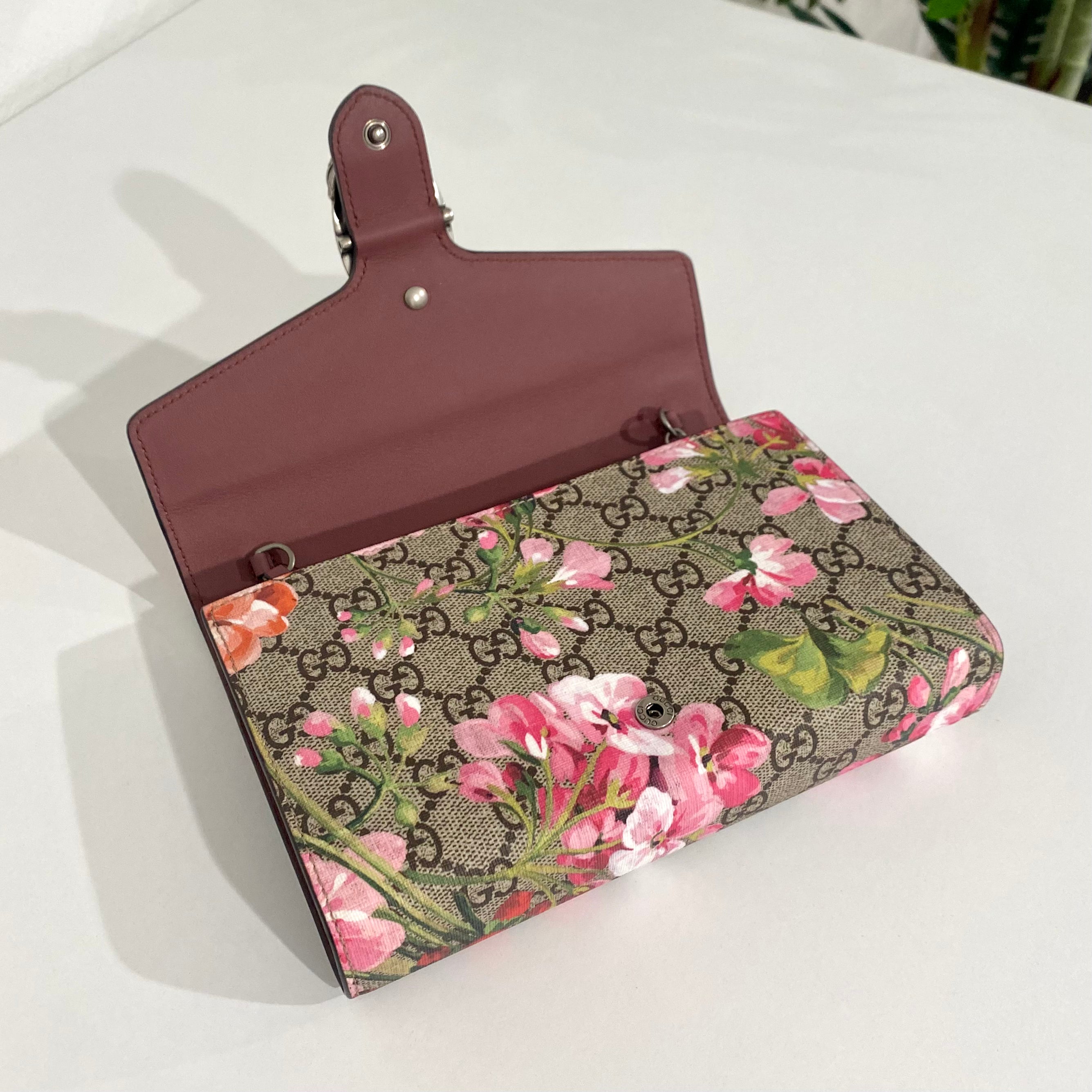 Gucci Blooms Dionysus WOC