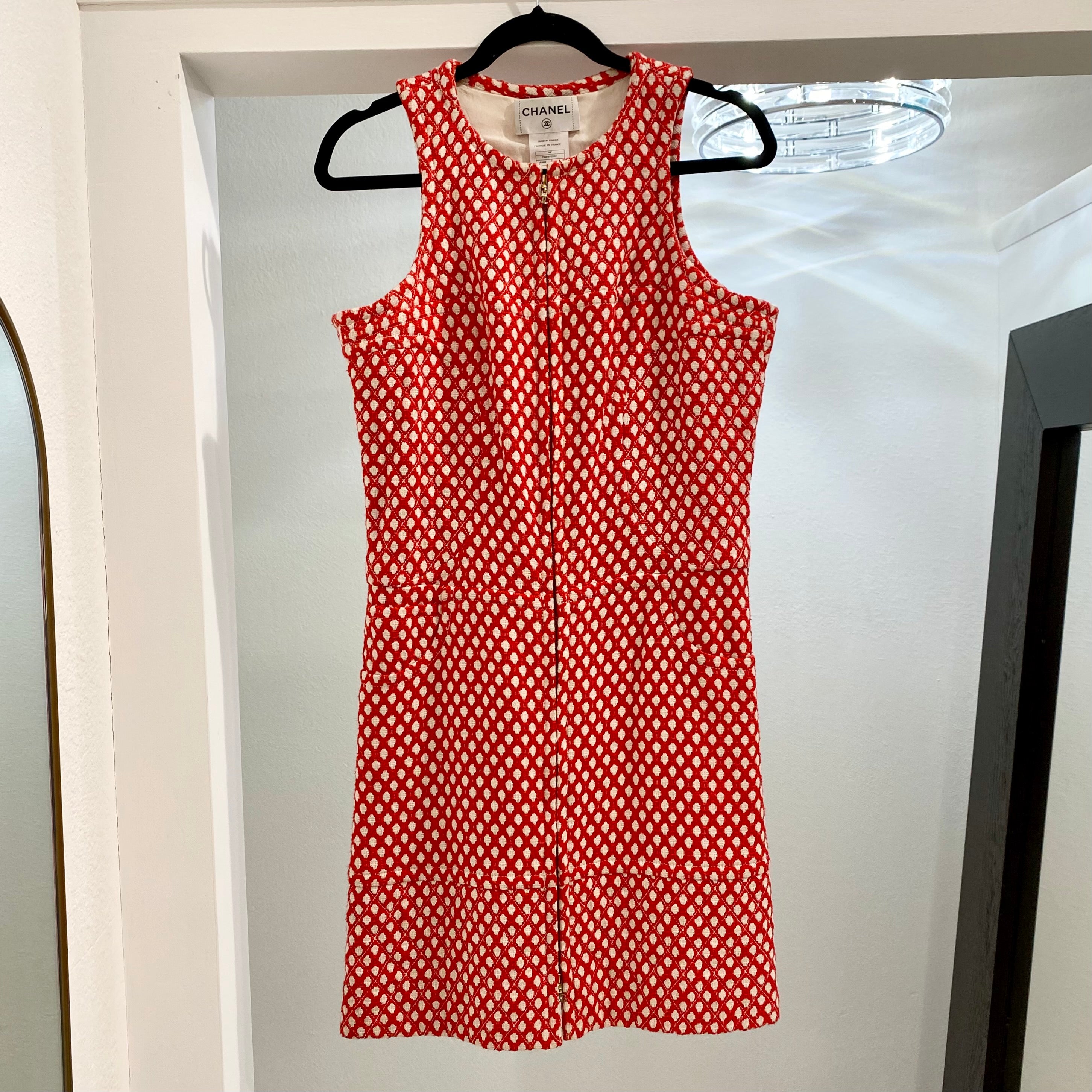Chanel Red and White Tweed Dress – Dina C's Fab and Funky Consignment  Boutique