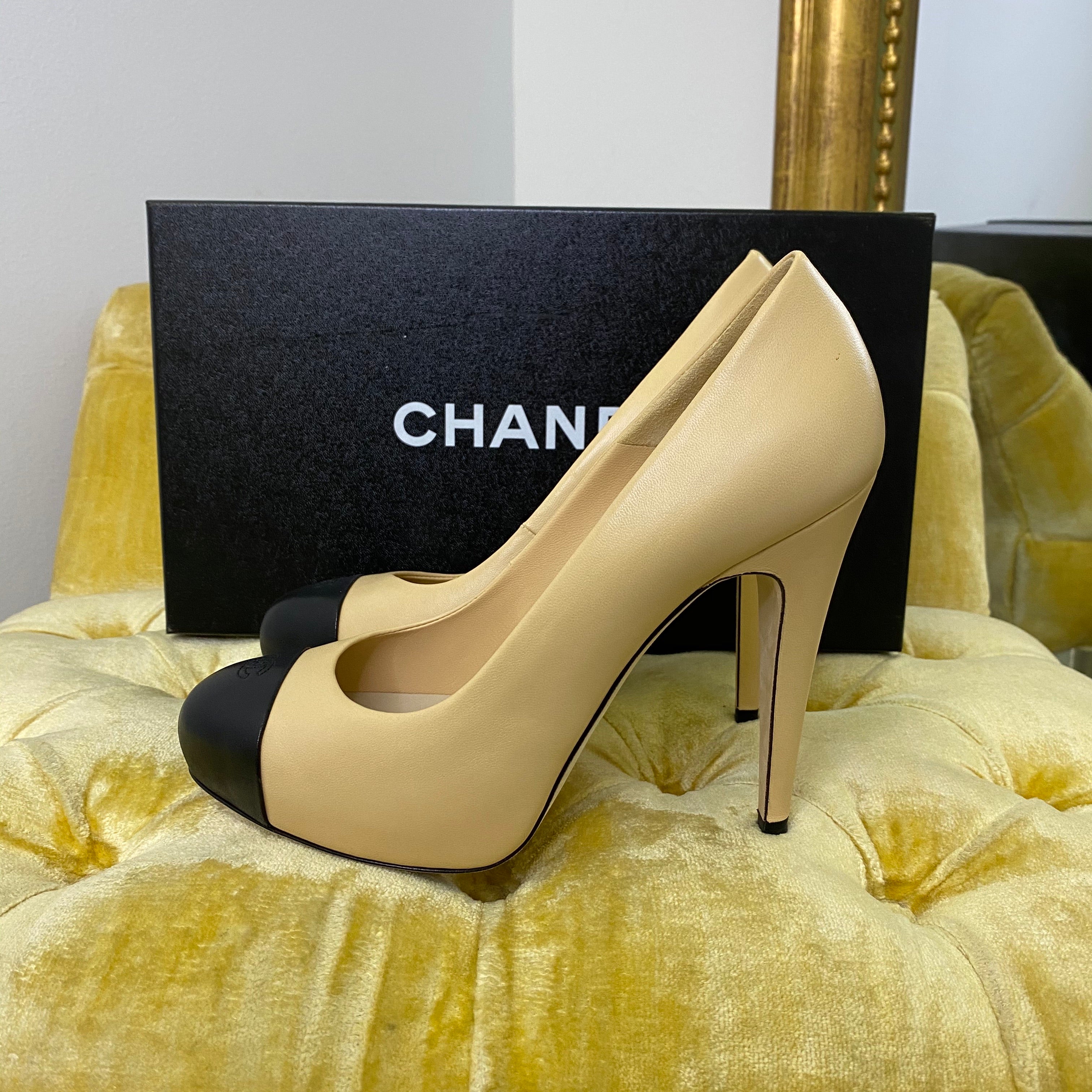Chanel Beige and Black Cap Toe Platform Pumps – Dina C's Fab and Funky  Consignment Boutique