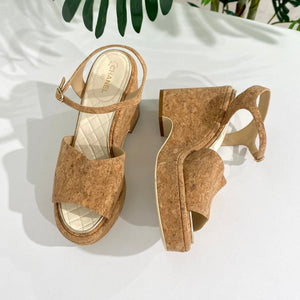 Chanel Cork Platform Sandals – Dina C's Fab and Funky Consignment