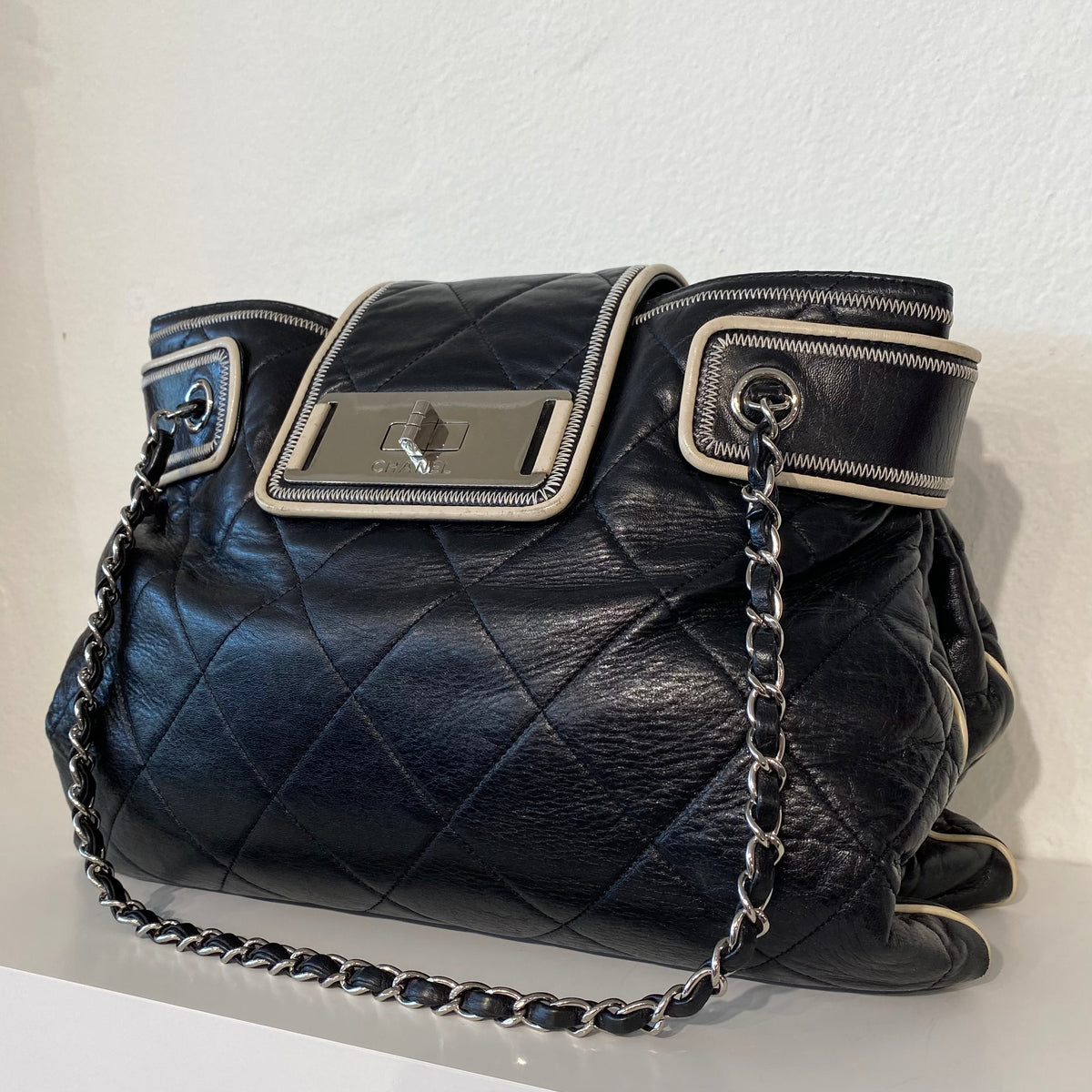 Chanel Black Boy Bag – Dina C's Fab and Funky Consignment Boutique
