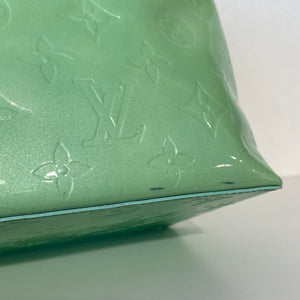Louis Vuitton Mint Vernis Mini Tote – Dina C's Fab and Funky Consignment  Boutique