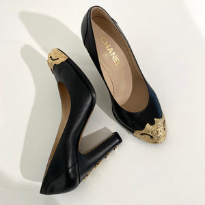 Chanel Paris Dallas Heels – Dina C's Fab and Funky Consignment