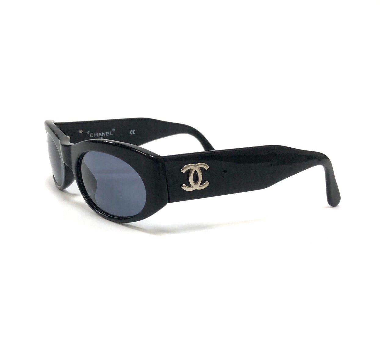 Chanel White Metal CC Logo Sunglasses 6023 - Yoogi's Closet