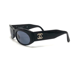 Chanel Vintage Black Small Frame Sunglasses – Dina C's Fab and