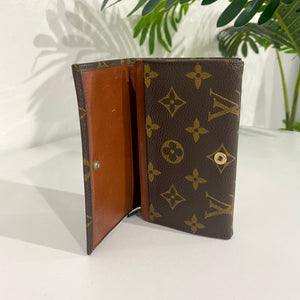 Louis Vuitton LV Monogram Coated Canvas Bifold Wallet