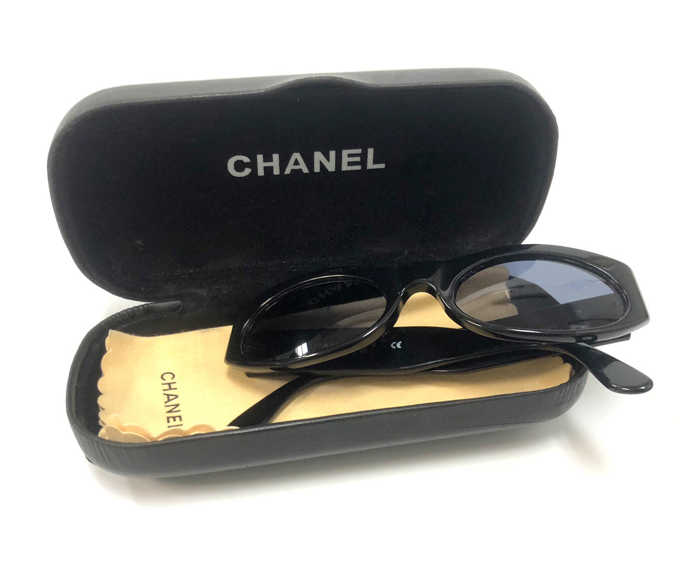 Vintage CHANEL black oval frame sunglasses with golden CC motifs at si –  eNdApPi ***where you can find your favorite designer  vintages..authentic, affordable, and lovable.