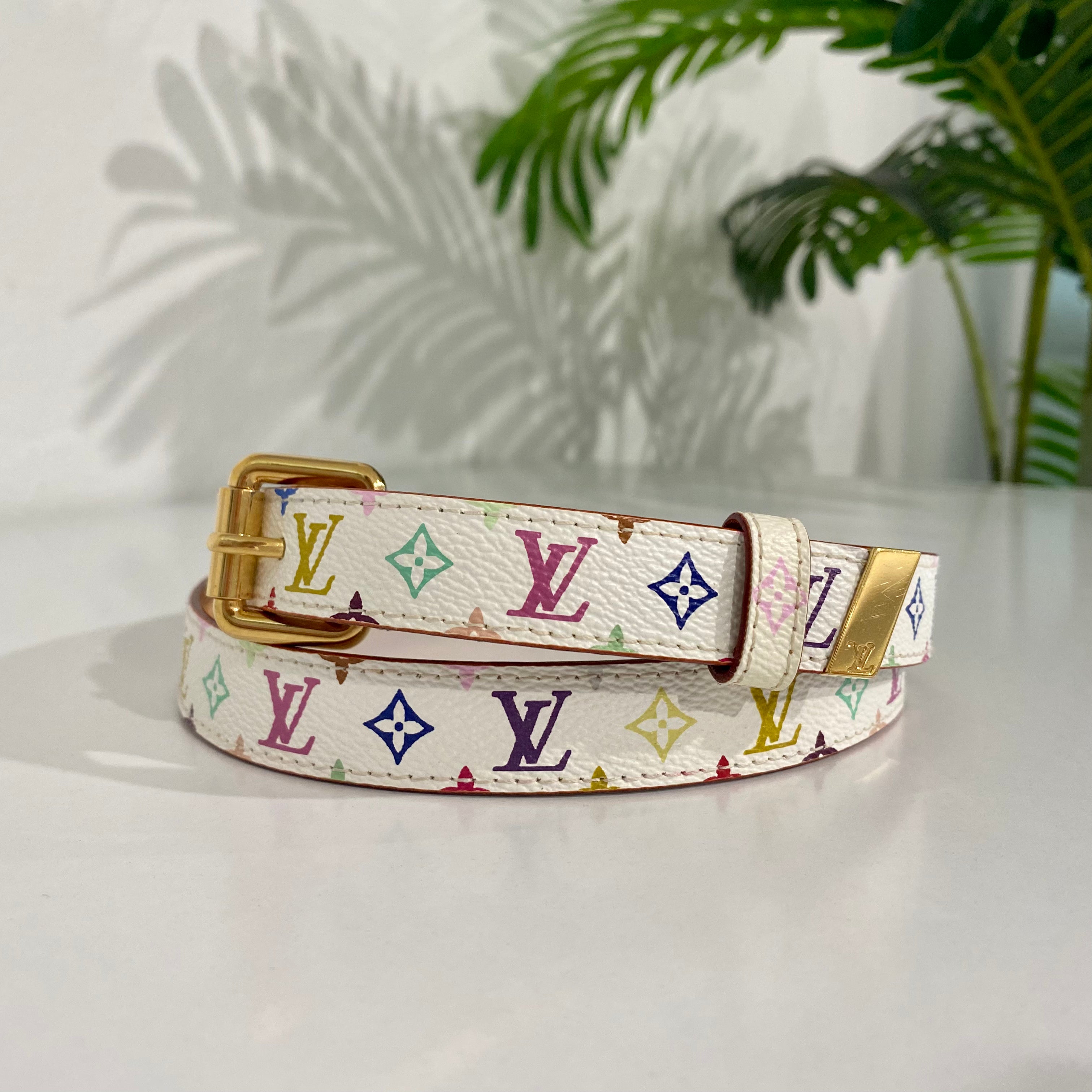 White louis vuitton shop belt
