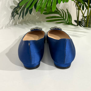 Manolo blahnik top hangisi flats blue