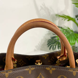 Louis Vuitton Monogram Vernis Montaigne BB M50187 Red Leather Patent  leather ref.981535 - Joli Closet