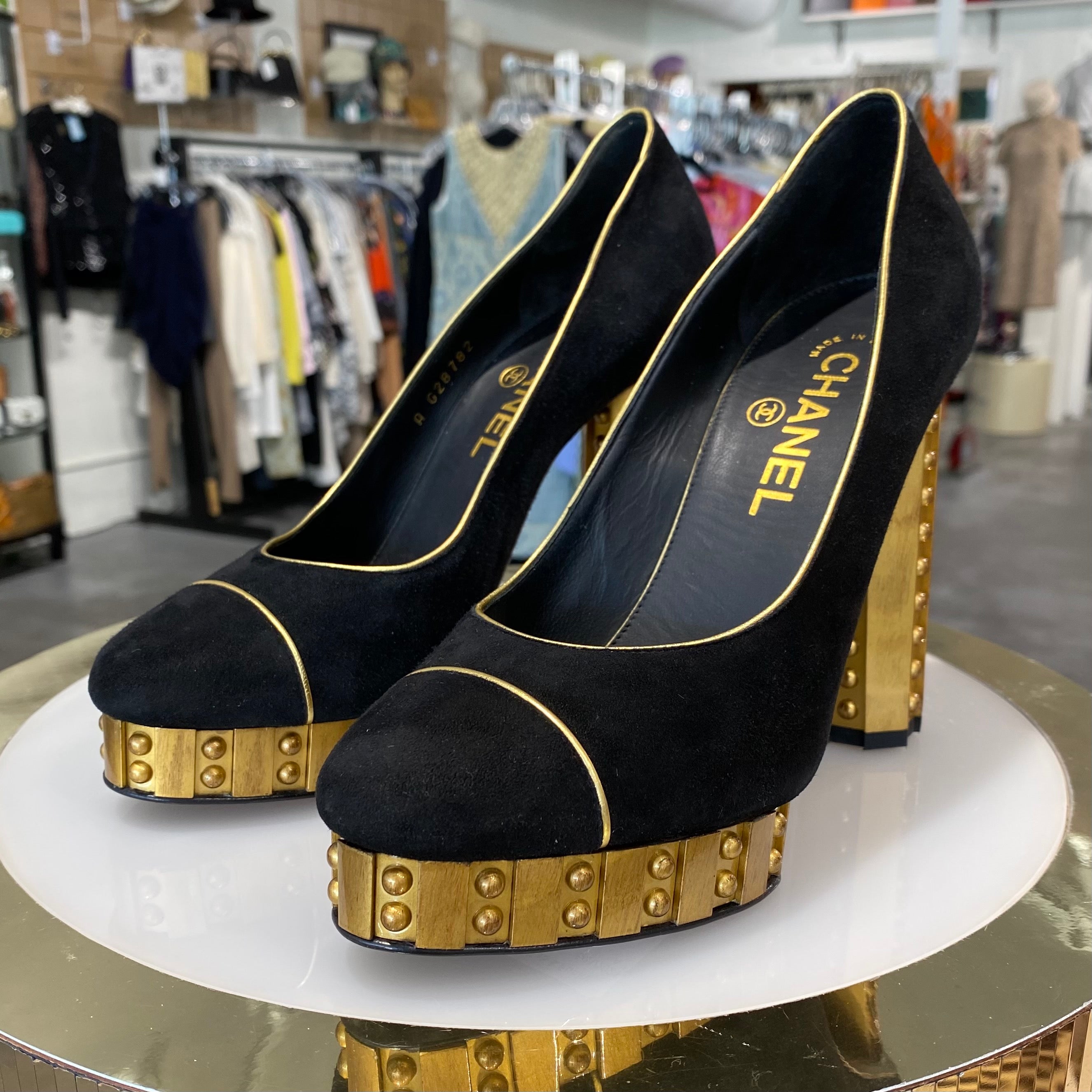 Chanel Runway Riveted Gold Platform Heels – Dina C's Fab and Funky  Consignment Boutique