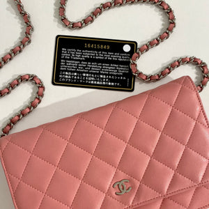 woc chanel pink wallet