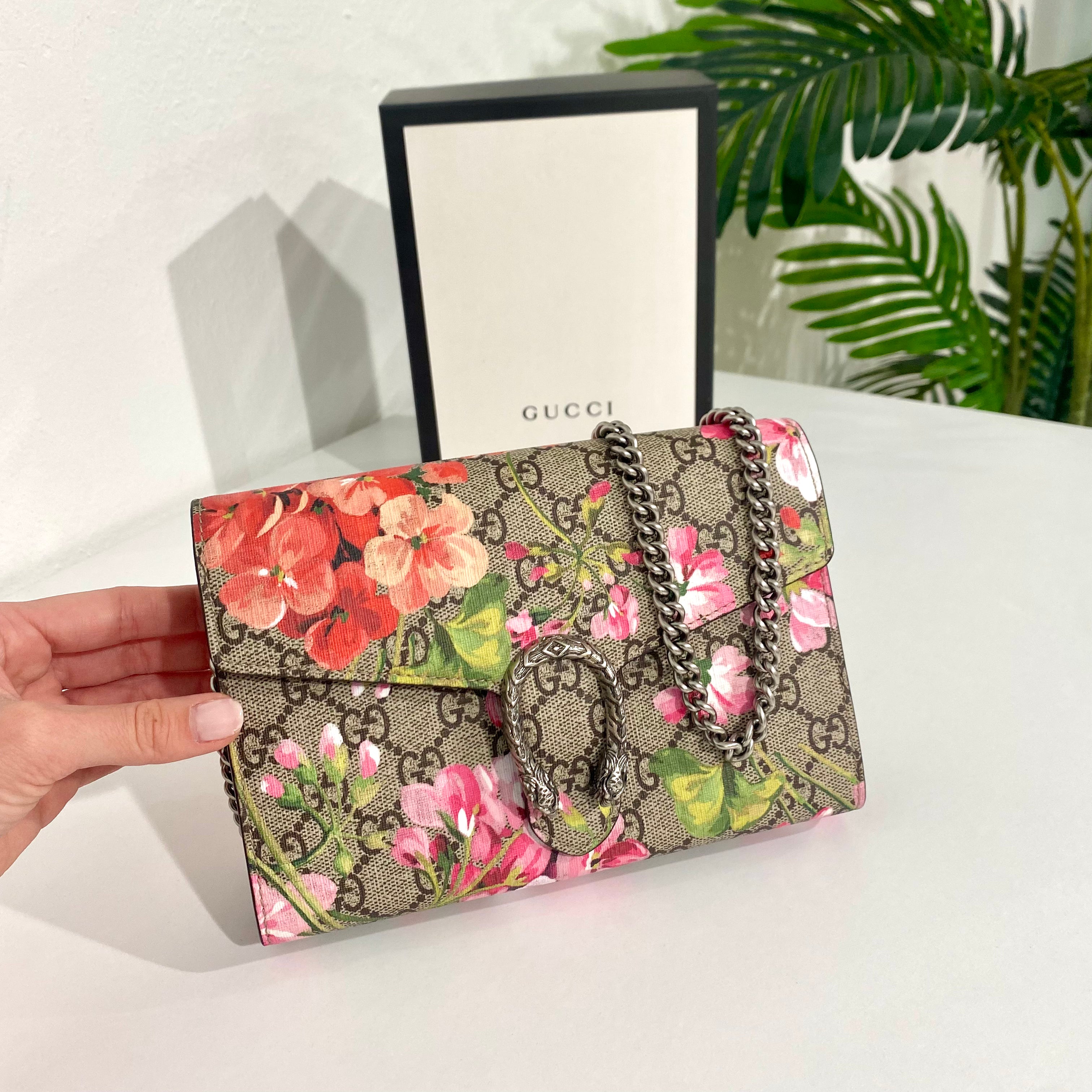 Gucci Dionysus WOC wallet of chain flower printing original leather version