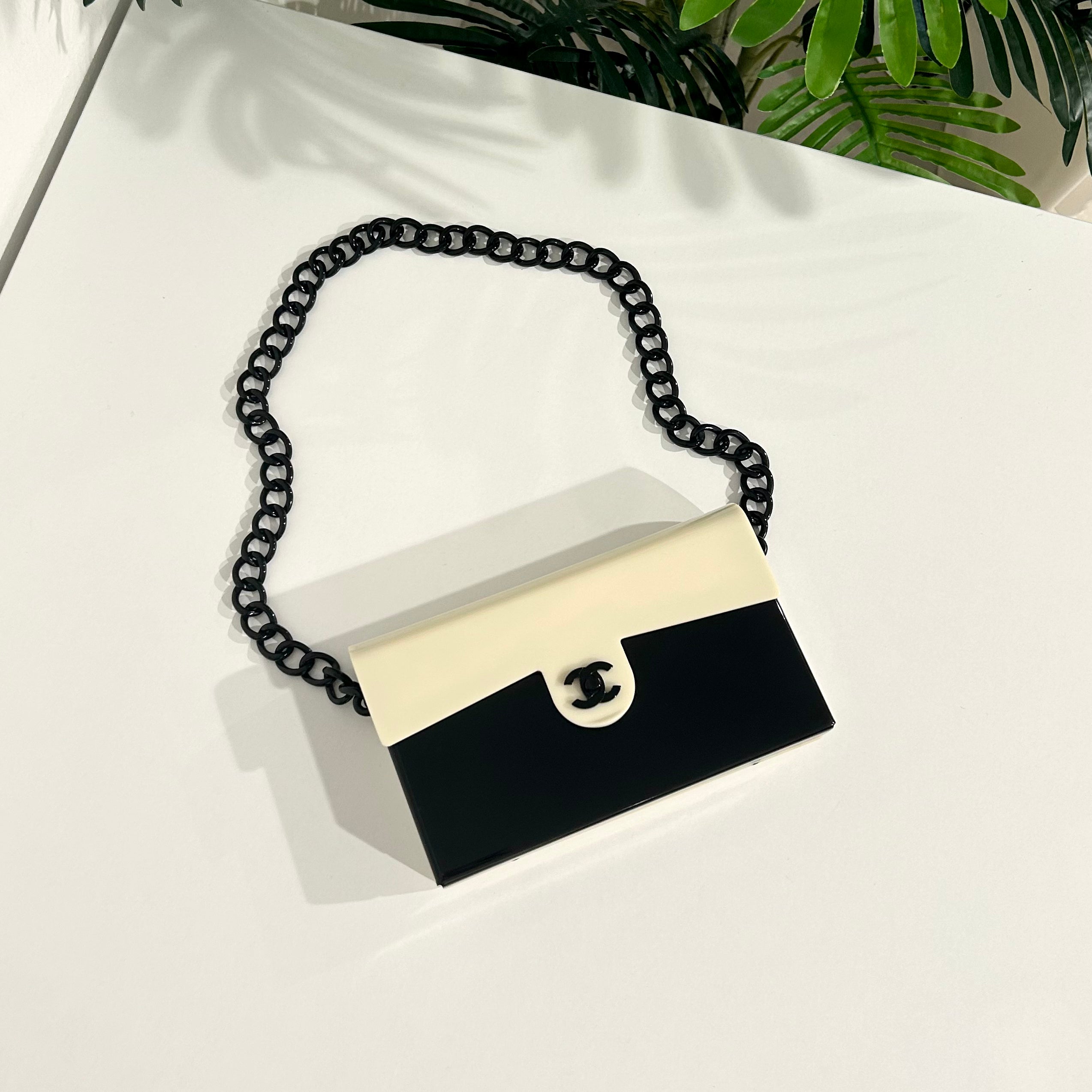 Chanel 2000-2001 Acrylic Chain Flap Bag Mini Black White – AMORE Vintage  Tokyo