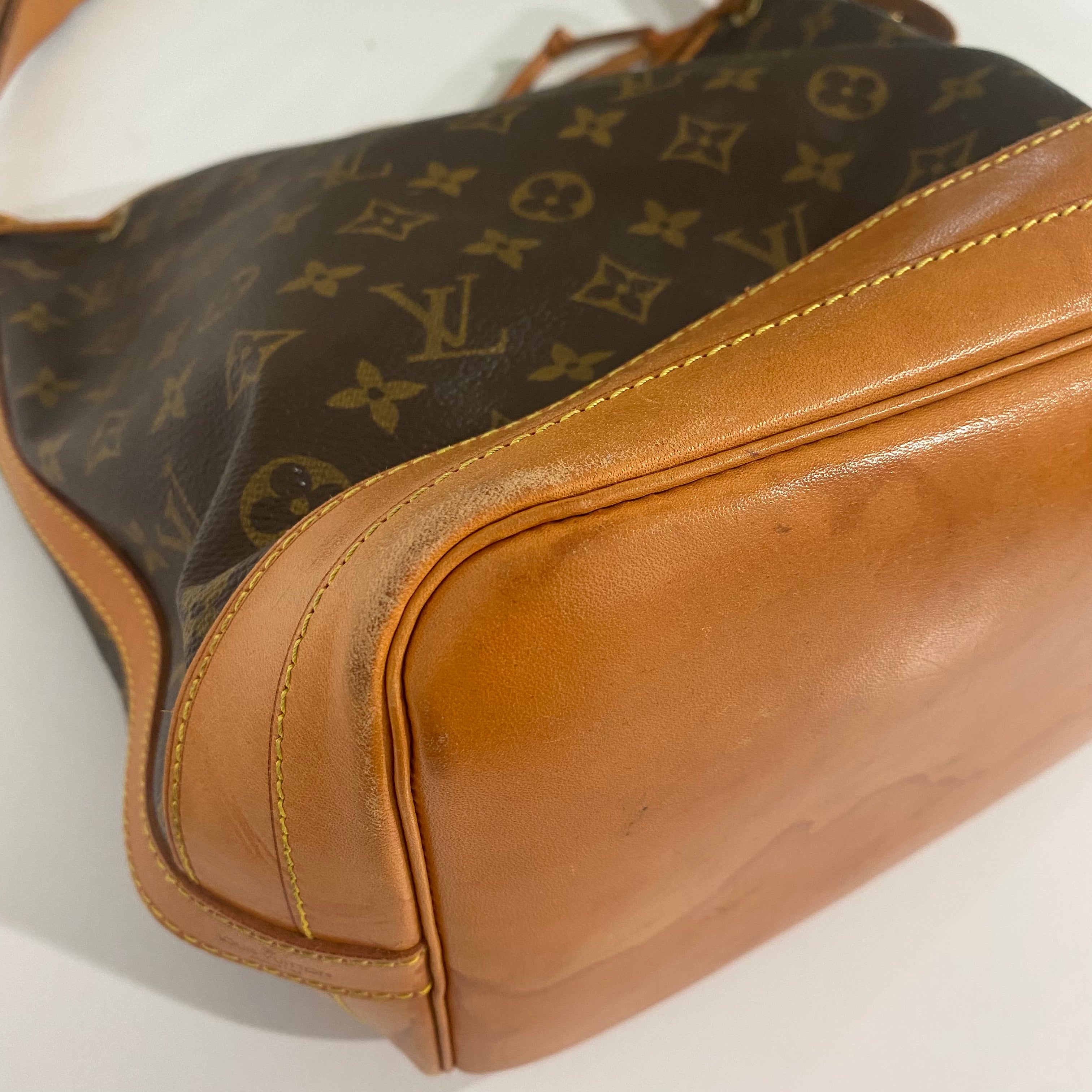 Vintage Louis Vuitton Noe Monogram Drawstring Bucket Bag – Fashion Reloved