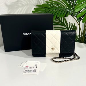 Chanel Card Holder with Chain 2023 Cruise, Black