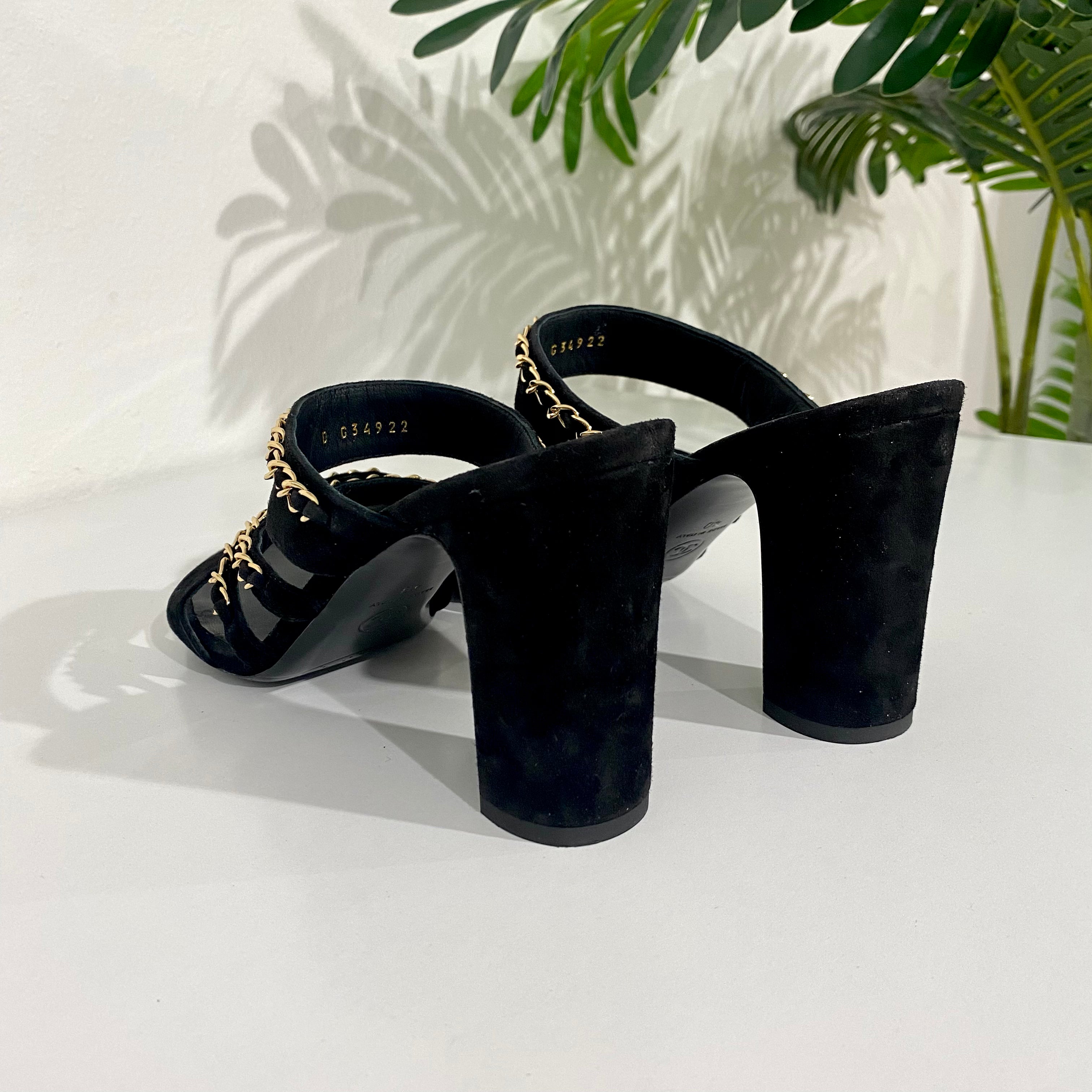 Chanel Black and Gold Chain Sandals – Dina C's Fab and Funky