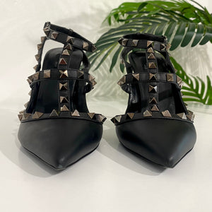 Valentino rockstud hot sale noir pump