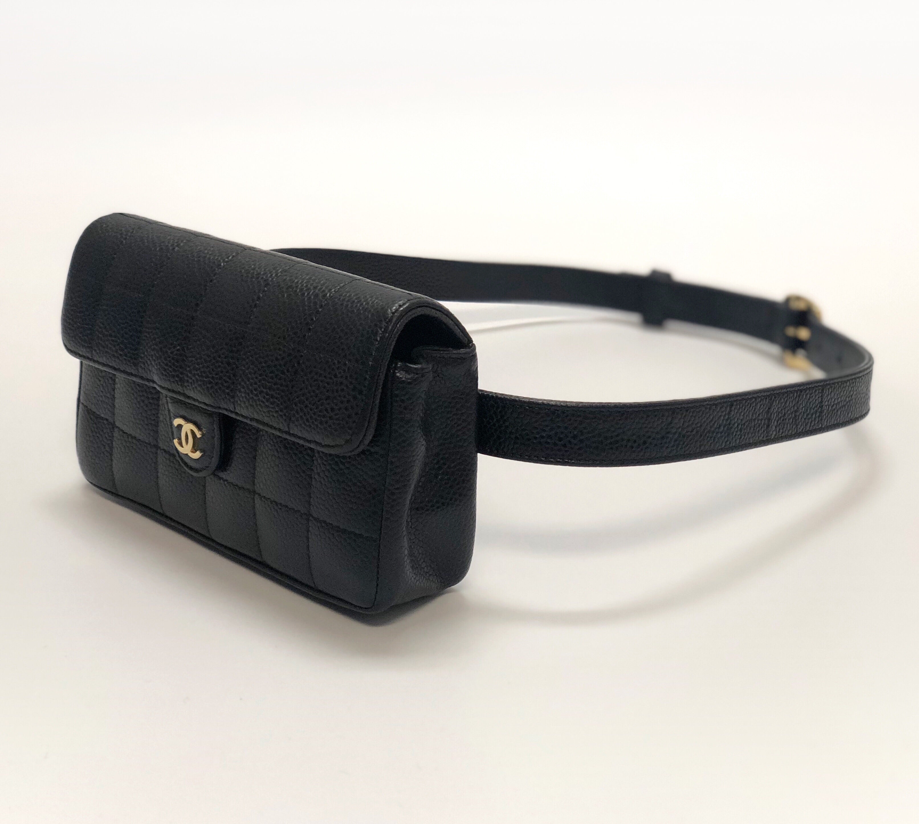 Gold Chanel CC Belt Bag – Designer Revival