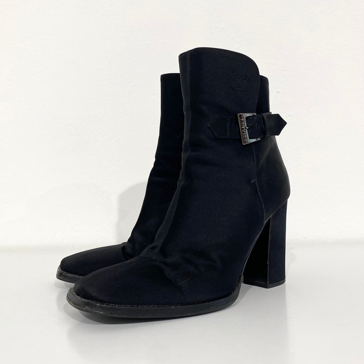 Chanel Black Satin Ankle Boots – Dina C's Fab and Funky